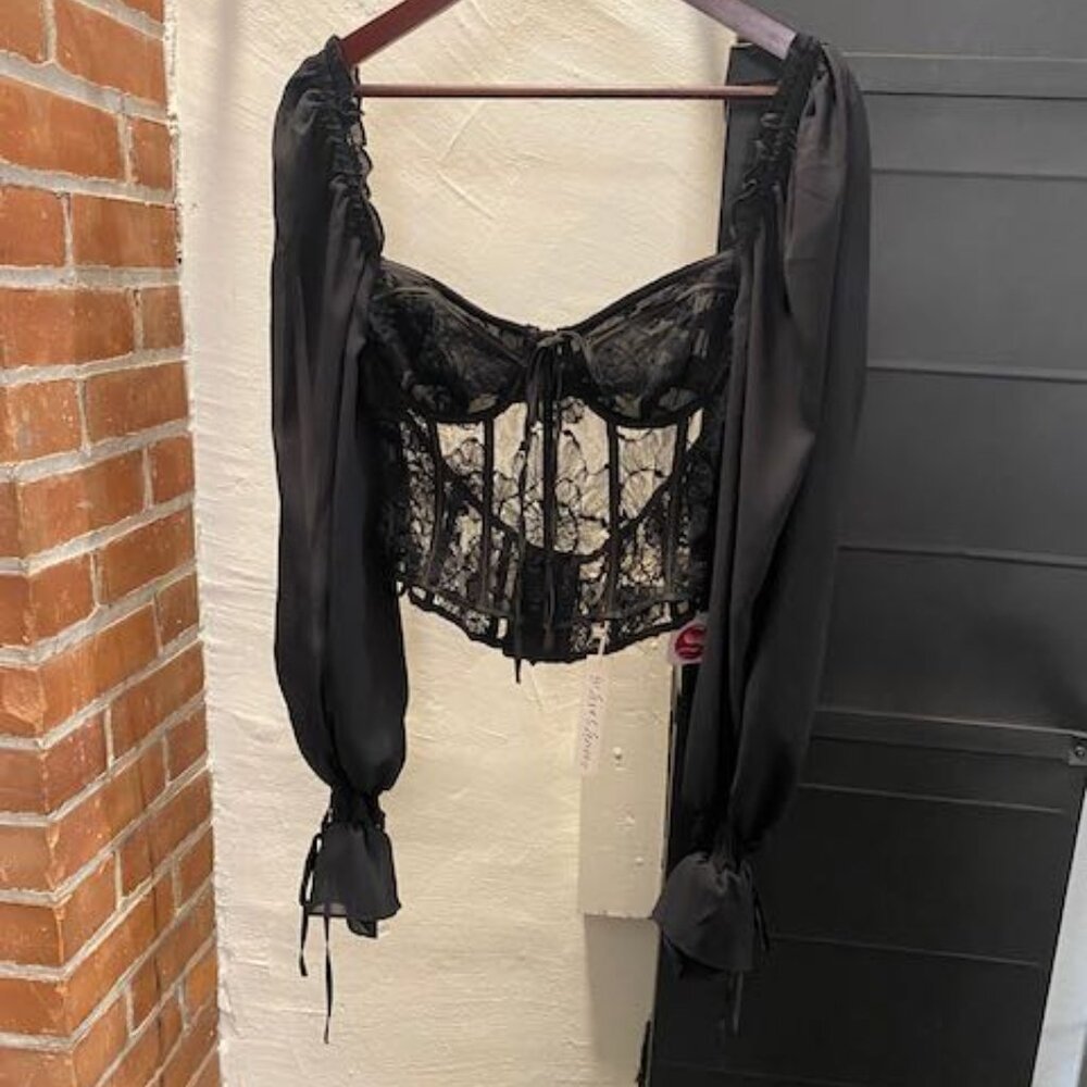 Sade Top